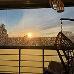 Northern Star Penthouse - Luxury *