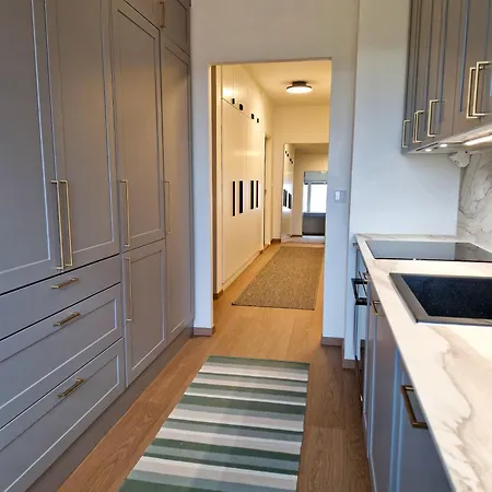 Northern Star Penthouse - Luxury Huoneisto *