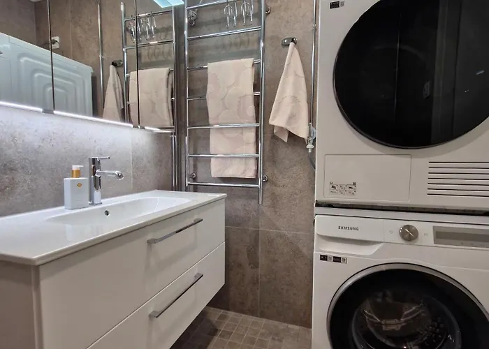 דירה Northern Star Penthouse - Luxury רובניימי