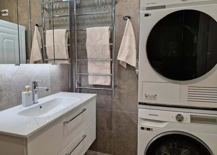 Northern Star Penthouse - Luxury רובניימי