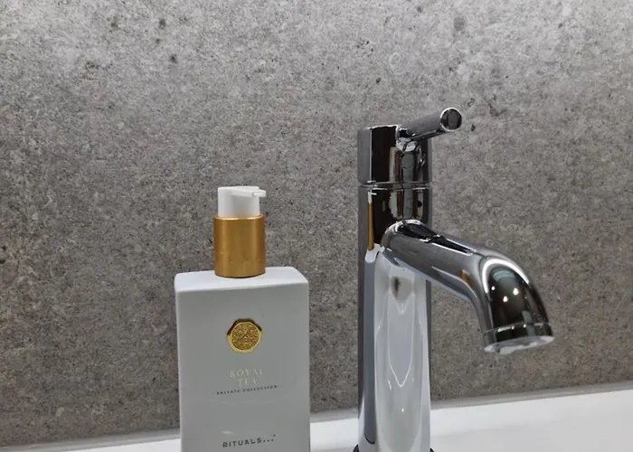 Northern Star Penthouse - Luxury * 로바니에미